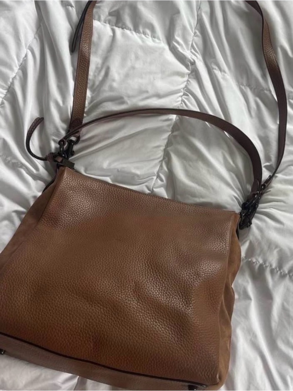 NWOT Coach Shay brown leather shoulder bag